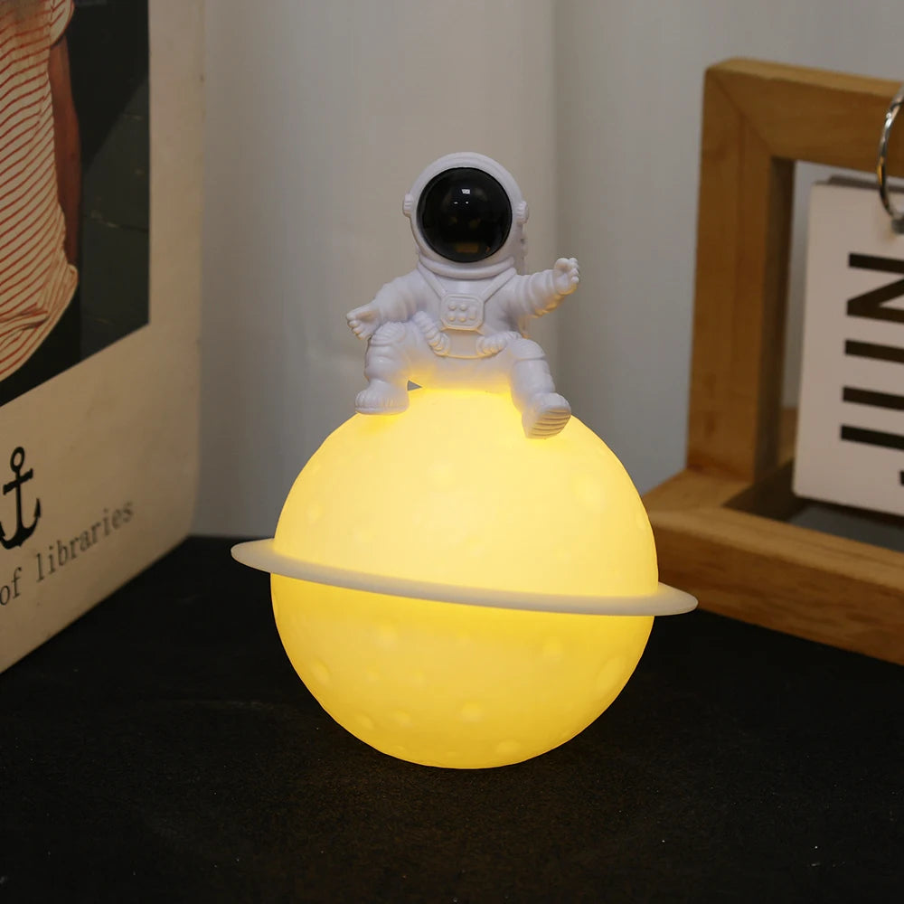 Astronaut Moon Night Light - Zaey.shop